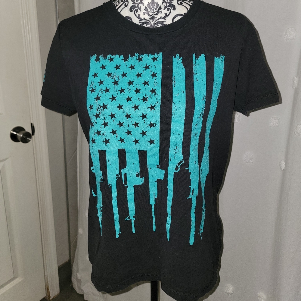 Grunt style tee